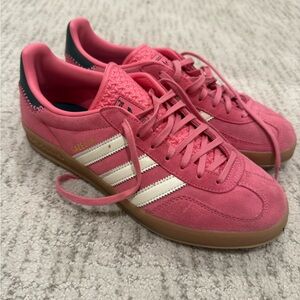 Adidas Women's Pink and White Sneakers